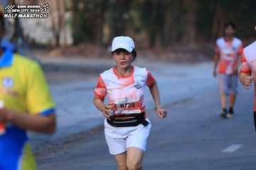 BINH DUONG NEW CITY HALF MARATHON 2024 - Ảnh #1750831