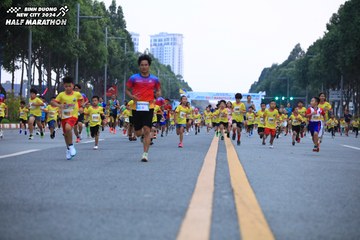 BINH DUONG NEW CITY HALF MARATHON 2024 - Ảnh #1727726