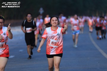 BINH DUONG NEW CITY HALF MARATHON 2024 - Ảnh #1772627