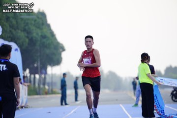 BINH DUONG NEW CITY HALF MARATHON 2024 - Ảnh #1771018