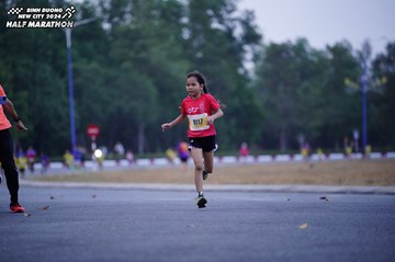 BINH DUONG NEW CITY HALF MARATHON 2024 - Ảnh #1725025