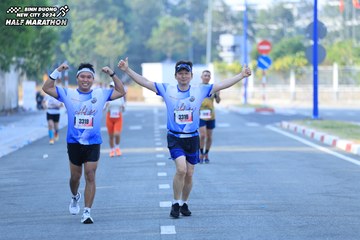 BINH DUONG NEW CITY HALF MARATHON 2024 - Ảnh #1769148