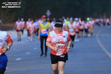 BINH DUONG NEW CITY HALF MARATHON 2024 - Ảnh #1772113