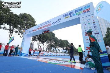 BINH DUONG NEW CITY HALF MARATHON 2024 - Ảnh #1738235