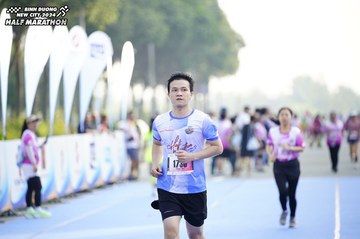 BINH DUONG NEW CITY HALF MARATHON 2024 - Ảnh #1760512