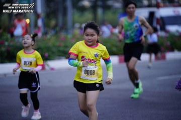 BINH DUONG NEW CITY HALF MARATHON 2024 - Ảnh #1724754