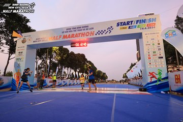 BINH DUONG NEW CITY HALF MARATHON 2024 - Ảnh #1729652