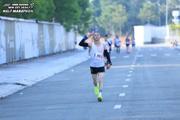 BINH DUONG NEW CITY HALF MARATHON 2024 - Ảnh #1770092