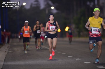 BINH DUONG NEW CITY HALF MARATHON 2024 - Ảnh #1755876