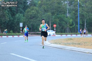 BINH DUONG NEW CITY HALF MARATHON 2024 - Ảnh #1735909