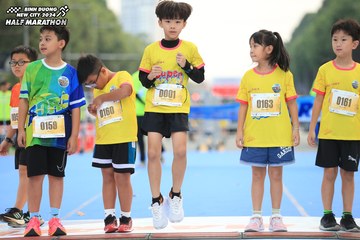 BINH DUONG NEW CITY HALF MARATHON 2024 - Ảnh #1727355
