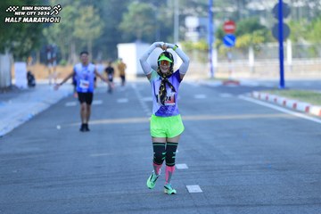BINH DUONG NEW CITY HALF MARATHON 2024 - Ảnh #1769348