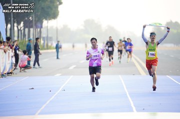 BINH DUONG NEW CITY HALF MARATHON 2024 - Ảnh #1756920