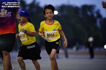 BINH DUONG NEW CITY HALF MARATHON 2024 - Ảnh #1725995