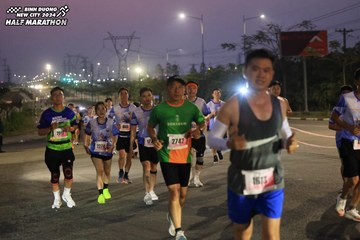 BINH DUONG NEW CITY HALF MARATHON 2024 - Ảnh #1741354