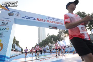 BINH DUONG NEW CITY HALF MARATHON 2024 - Ảnh #1821083