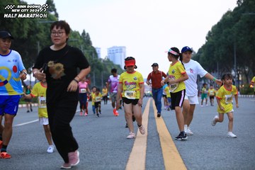 BINH DUONG NEW CITY HALF MARATHON 2024 - Ảnh #1727797