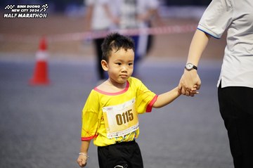 BINH DUONG NEW CITY HALF MARATHON 2024 - Ảnh #1725918