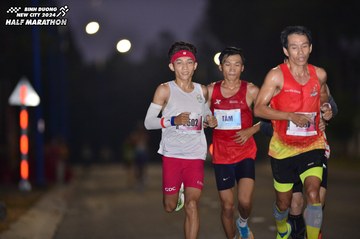 BINH DUONG NEW CITY HALF MARATHON 2024 - Ảnh #1755657