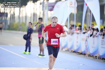 BINH DUONG NEW CITY HALF MARATHON 2024 - Ảnh #1757326