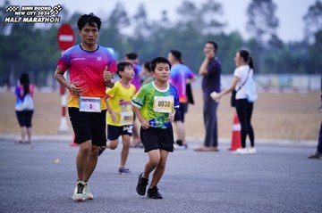 BINH DUONG NEW CITY HALF MARATHON 2024 - Ảnh #1725248