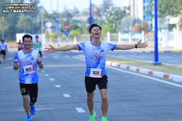BINH DUONG NEW CITY HALF MARATHON 2024 - Ảnh #1769256