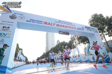 BINH DUONG NEW CITY HALF MARATHON 2024 - Ảnh #1821687