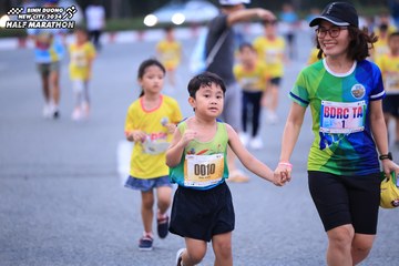 BINH DUONG NEW CITY HALF MARATHON 2024 - Ảnh #1726780