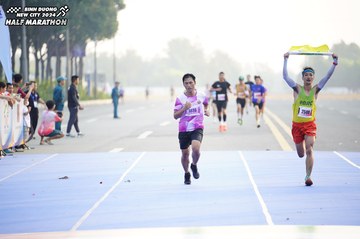 BINH DUONG NEW CITY HALF MARATHON 2024 - Ảnh #1756919