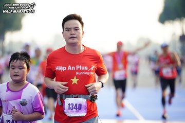 BINH DUONG NEW CITY HALF MARATHON 2024 - Ảnh #1763331