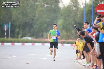 BINH DUONG NEW CITY HALF MARATHON 2024 - Ảnh #1736371