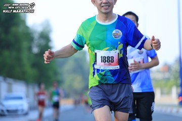 BINH DUONG NEW CITY HALF MARATHON 2024 - Ảnh #1764010