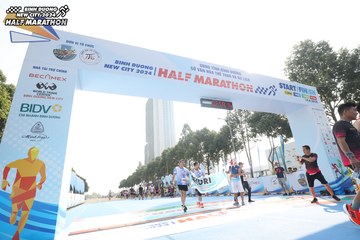 BINH DUONG NEW CITY HALF MARATHON 2024 - Ảnh #1818974