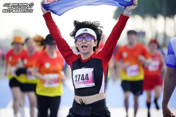 BINH DUONG NEW CITY HALF MARATHON 2024 - Ảnh #1758927