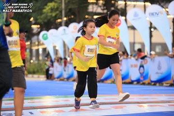 BINH DUONG NEW CITY HALF MARATHON 2024 - Ảnh #1727657