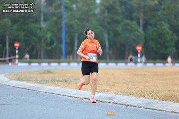 BINH DUONG NEW CITY HALF MARATHON 2024 - Ảnh #1735553