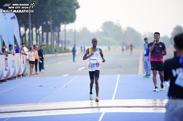 BINH DUONG NEW CITY HALF MARATHON 2024 - Ảnh #1772619
