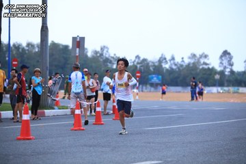 BINH DUONG NEW CITY HALF MARATHON 2024 - Ảnh #1727888