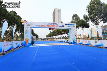 BINH DUONG NEW CITY HALF MARATHON 2024 - Ảnh #1736083