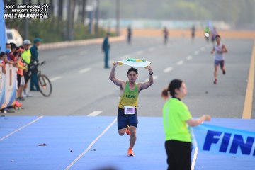 BINH DUONG NEW CITY HALF MARATHON 2024 - Ảnh #1739034