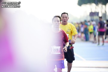 BINH DUONG NEW CITY HALF MARATHON 2024 - Ảnh #1759365