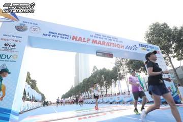 BINH DUONG NEW CITY HALF MARATHON 2024 - Ảnh #1821854