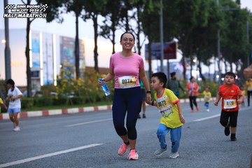 BINH DUONG NEW CITY HALF MARATHON 2024 - Ảnh #1727823