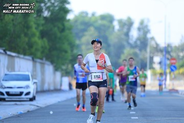BINH DUONG NEW CITY HALF MARATHON 2024 - Ảnh #1766586