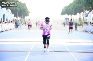 BINH DUONG NEW CITY HALF MARATHON 2024 - Ảnh #1758305