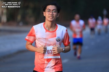 BINH DUONG NEW CITY HALF MARATHON 2024 - Ảnh #1750757