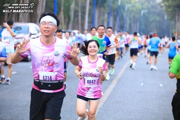 BINH DUONG NEW CITY HALF MARATHON 2024 - Ảnh #1750925