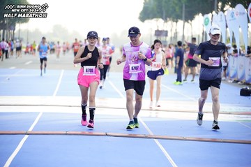 BINH DUONG NEW CITY HALF MARATHON 2024 - Ảnh #1763110
