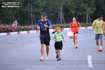 BINH DUONG NEW CITY HALF MARATHON 2024 - Ảnh #1726407
