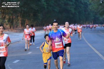 BINH DUONG NEW CITY HALF MARATHON 2024 - Ảnh #1772089
